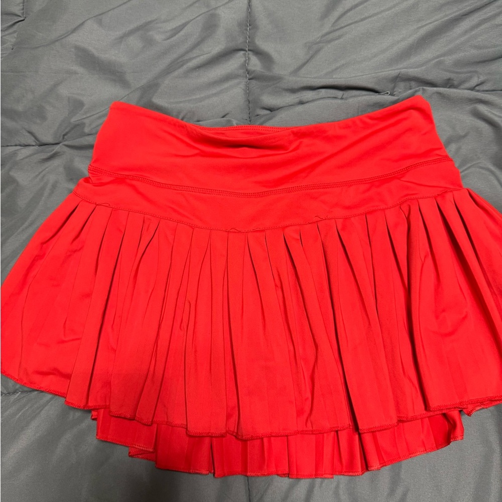 GOLDHINGE Red Pleated Women's Skirt